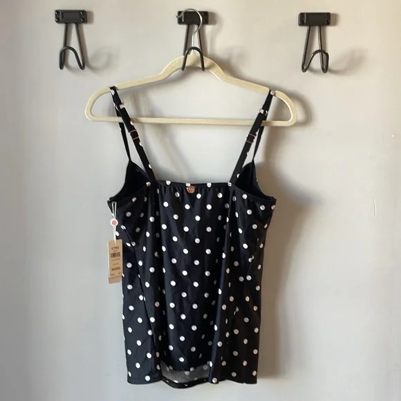 NWT Swim Systems, 34DDD underwire cups, black & white polka dot tankini top - Picture 6 of 10